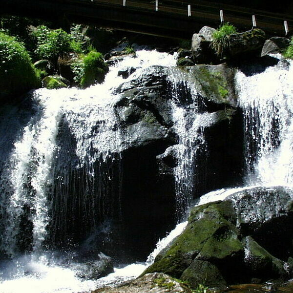 Rheinfall-bei-Schaffhausen--2-
